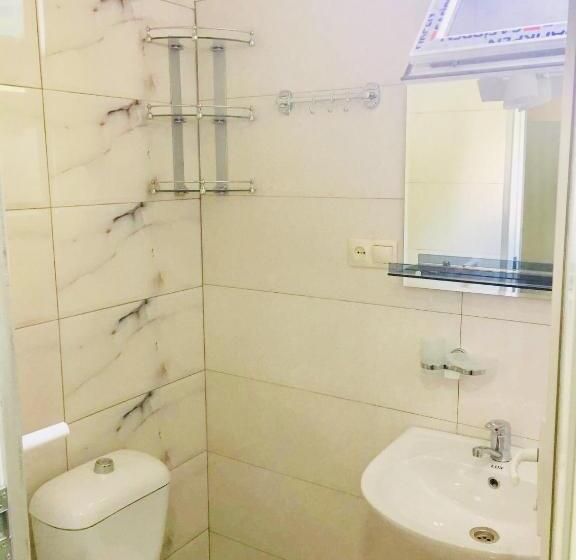 اتاق استاندارد چهار تخته, Family Apartment