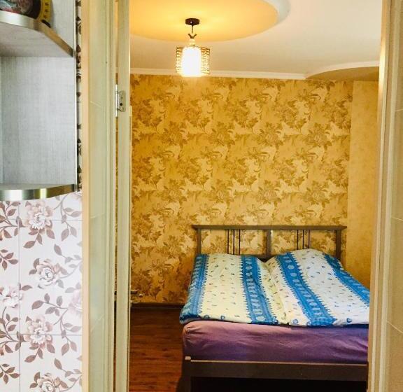 اتاق استاندارد چهار تخته, Family Apartment