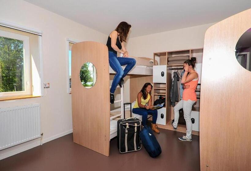 اتاق استاندارد چهار تخته, Auberge De Jeunesse Rochefort   Hostel