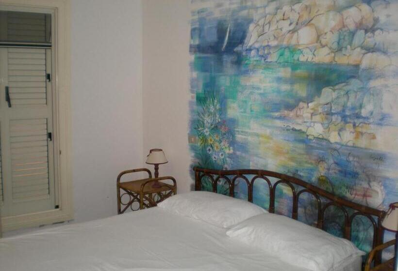 آپارتمان 3 خوابه با چشم‌انداز دریا, Appartamenti Porto Quadro