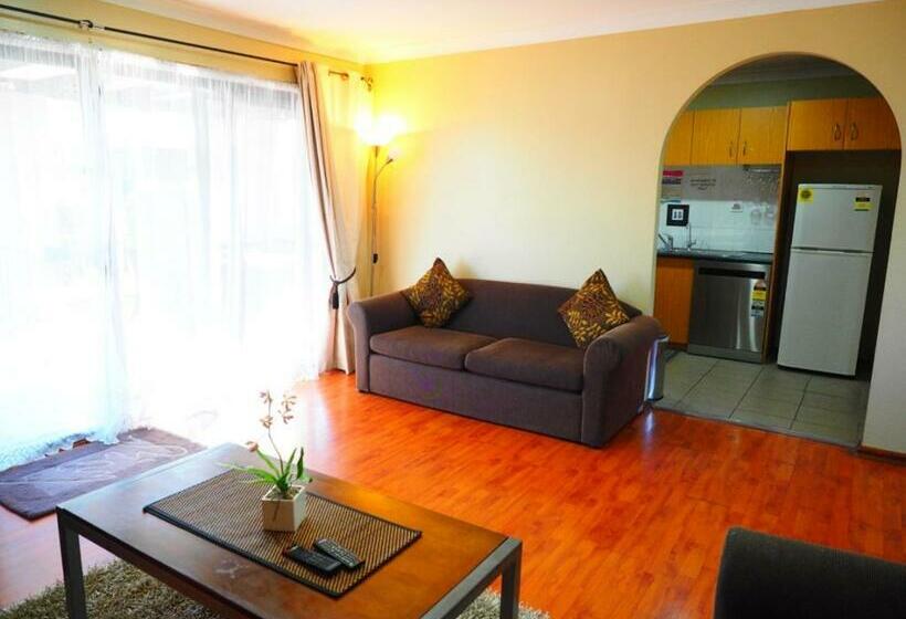 Апартаменты 2 Спальни, Bella Vista Motel