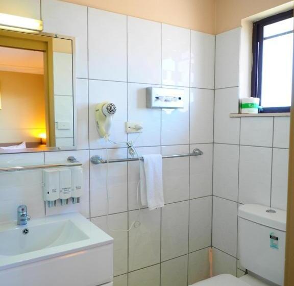 Четырехместный Номер Стандарт, Bella Vista Motel