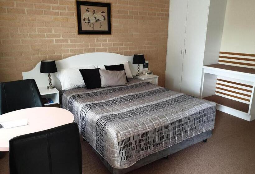Номер Deluxe, Blayney Central Motel