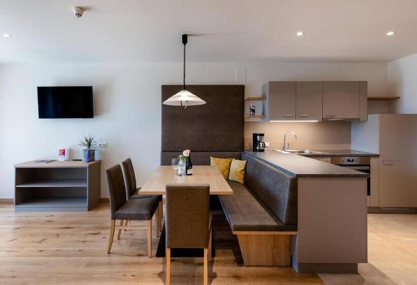 Apartamento 1 Dormitório com Terraço, Margun   Apartments & Panoramarooms