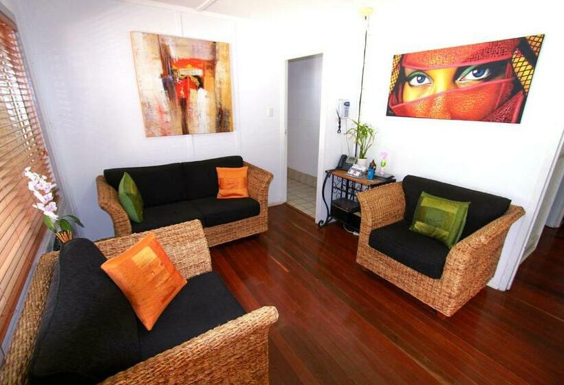 חדר סטנדרט לשלושה, Dongara Breeze Inn