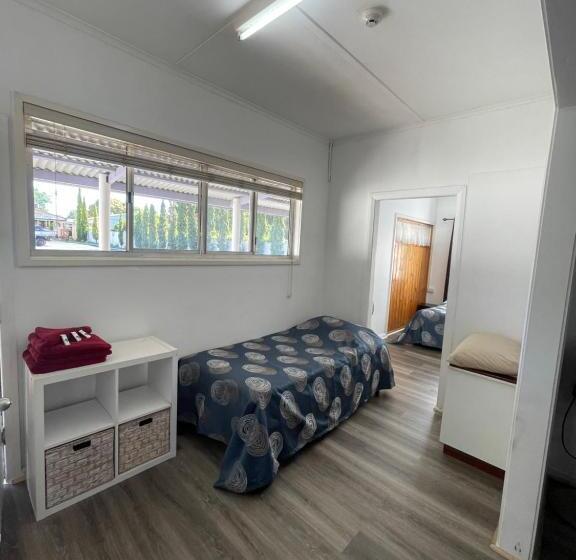 آپارتمان 2 خوابه, Tamworth Lodge Motel