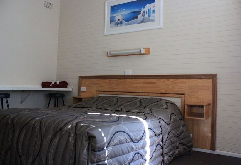 اتاق اکونومی یک تخته, Tamworth Lodge Motel