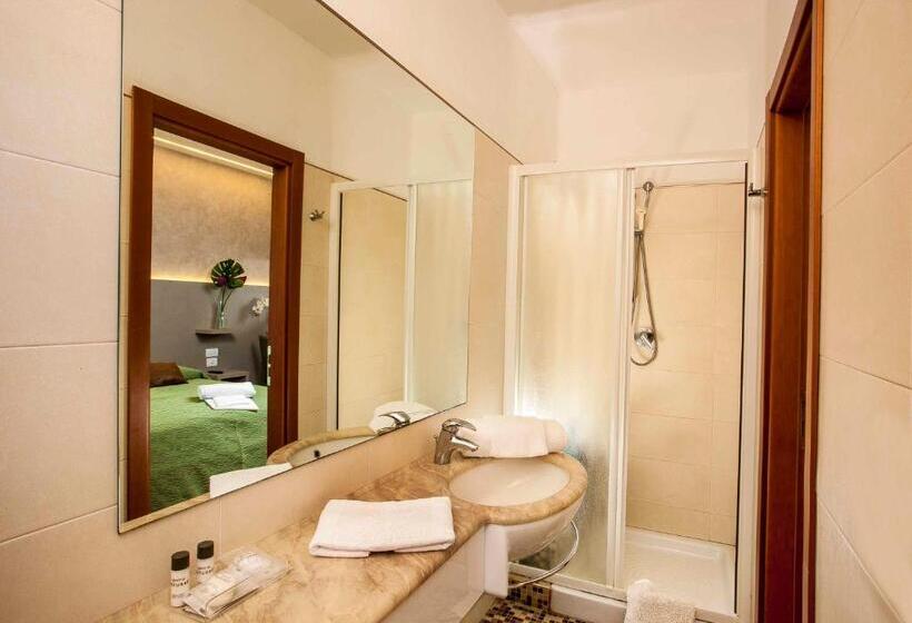 Quarto Estandar Vista Mar Lateral, Beaurivage