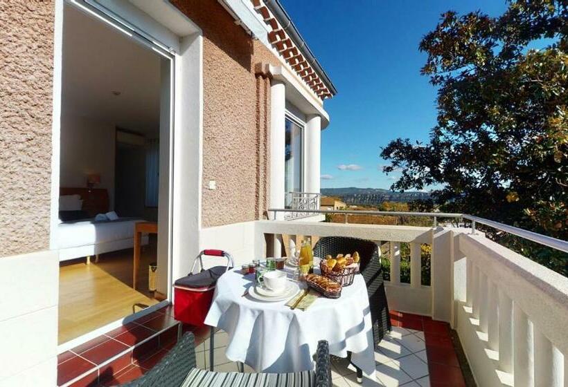 اتاق لوکس با بالکن, Villa Elisa M