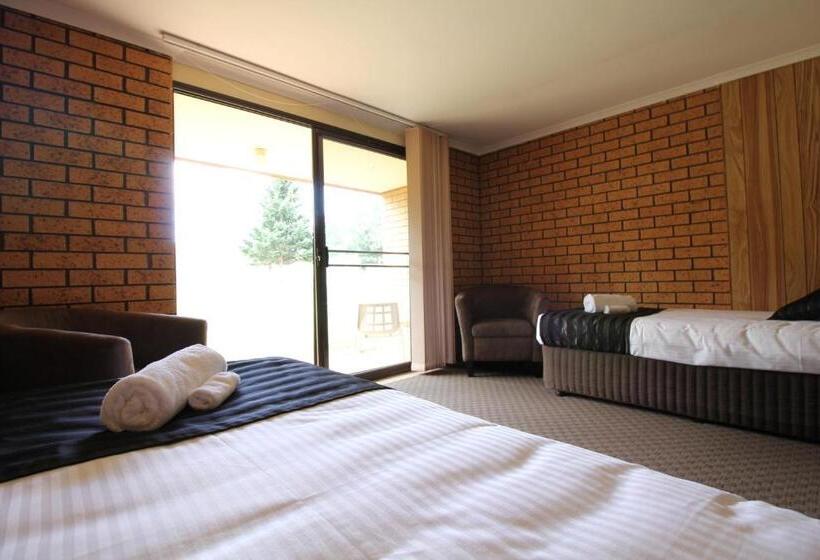 Семейный Номер Премиум, Snowy Mountains Resort And Function Centre