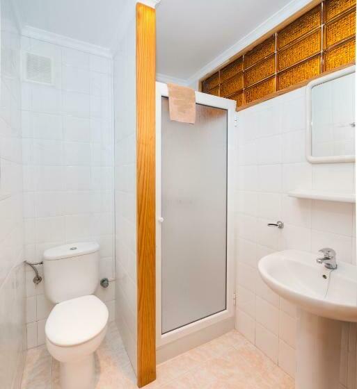Апартаменты 1 Спальня Вид на Бассейн, Apartamentos Strelitzias