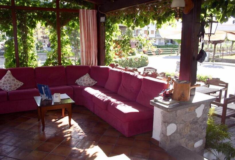 اتاق استاندارد, Albergo Martinet