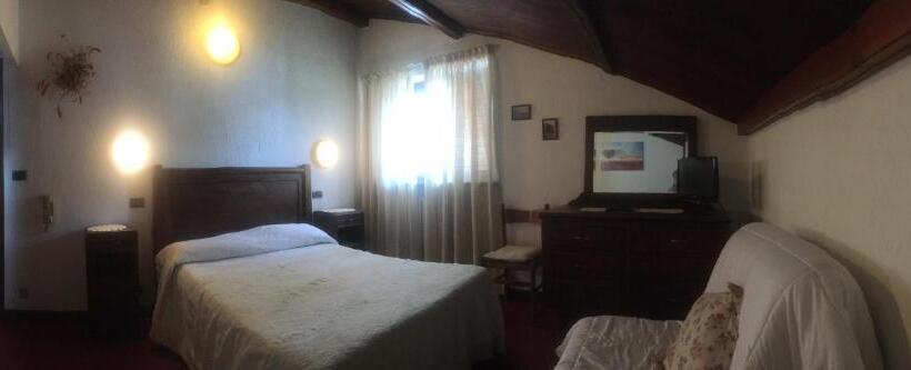 اتاق استاندارد سه نفره, Albergo Martinet