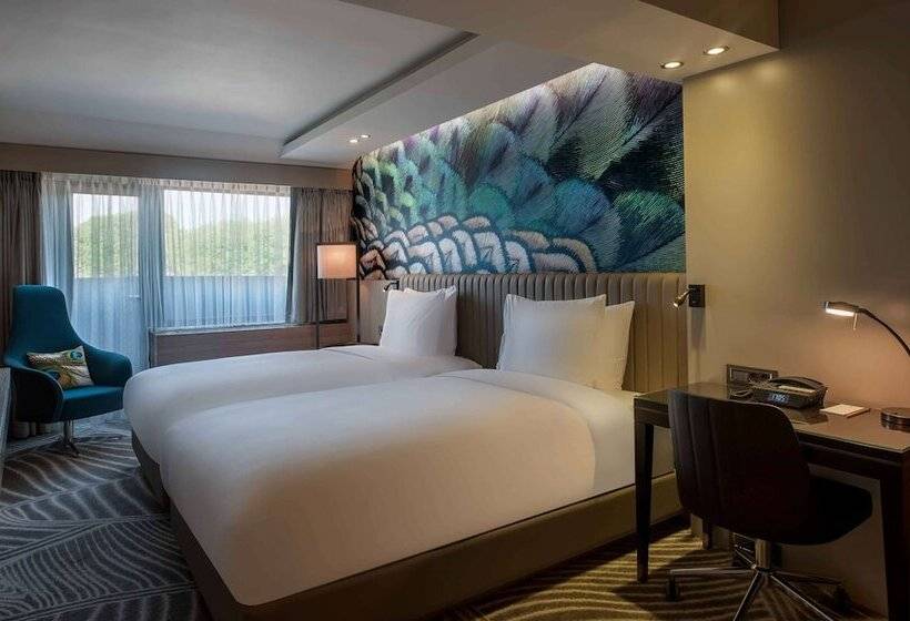 اتاق لوکس با بالکن, Doubletree By Hilton Hotel Istanbul   Sirkeci