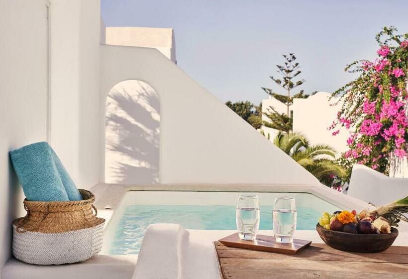 Standard Room with Hidromassage Sea View, Nikki Beach Resort & Spa Santorini