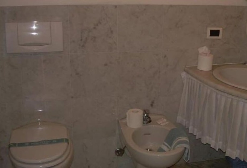 Четырехместный Номер Стандарт, Piccolo Hotel Olina