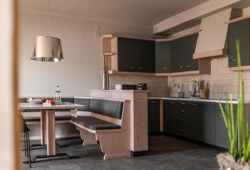 Апартаменты Superior 2 Спальни, Apartmenthotel Ritterhof Suites & Breakfast