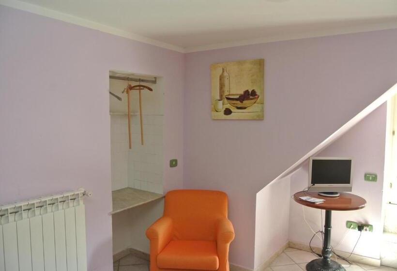 اتاق استاندارد, Locanda Degli Illustri