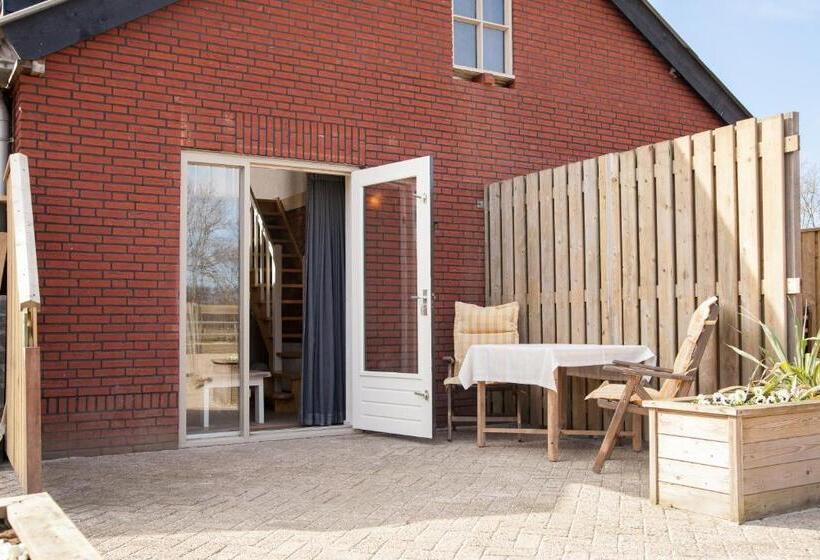 Номер Deluxe, Lokven Hoeve