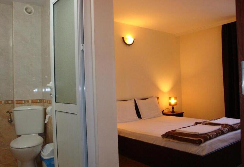 스탠다드 룸, Family Hotel Diana