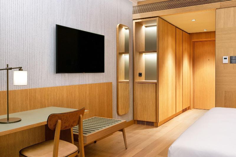 اتاق سوپریور, Four Points By Sheraton Ljubljana Mons