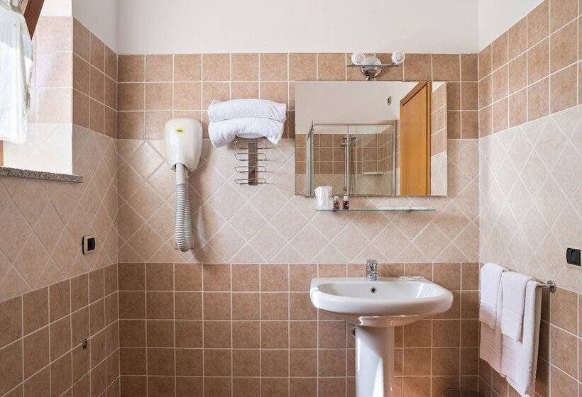 Классический Номер, Lh Hotel La Funtana