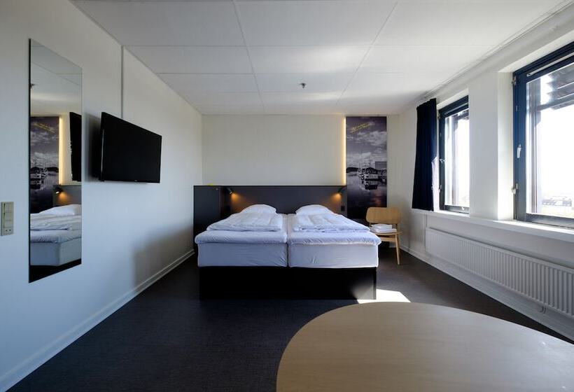 اتاق خانوادگی, Four Points Flex by Sheraton Ishoj