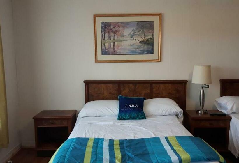 Четырехместный Номер Стандарт, All Tucked Inn