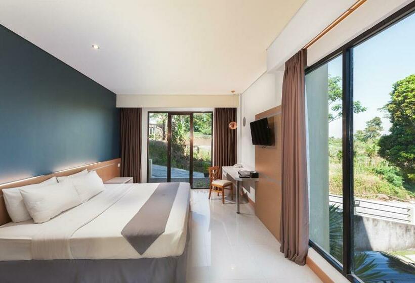 Номер Superior, Nava Hotel Tawangmangu