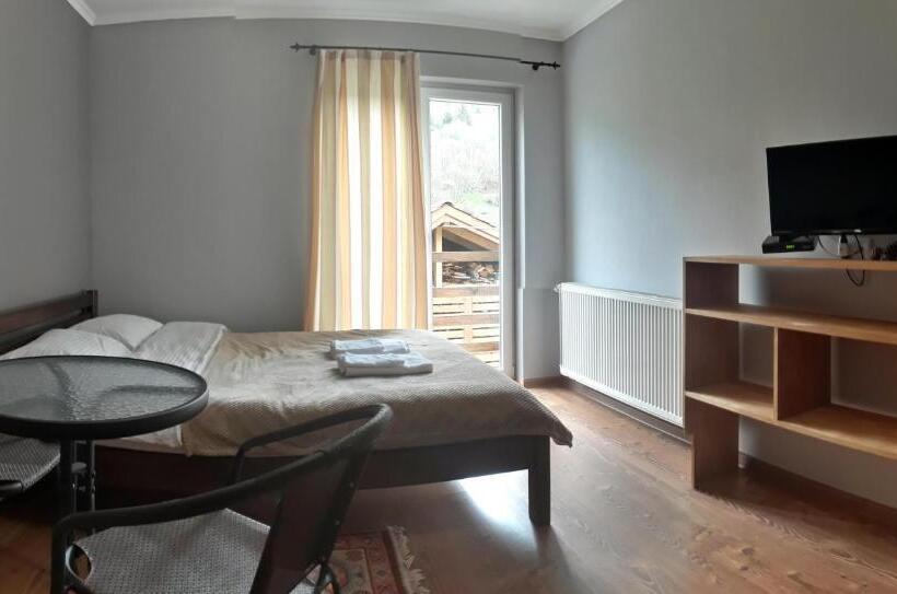 Вилла 4 Спальни, Villa Richka