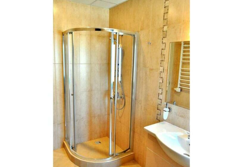 침실 3개 빌라, Yustina Villas Guest House