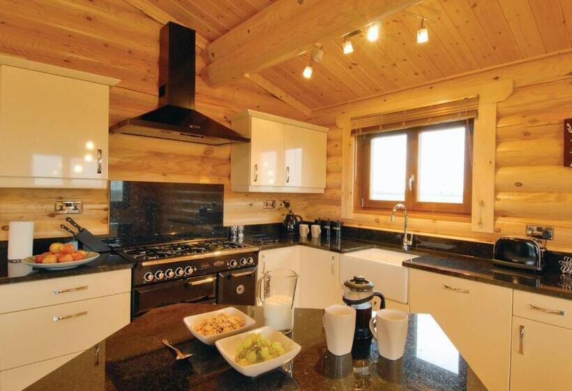 Дом 2 Спальни, Laxfield Lodges