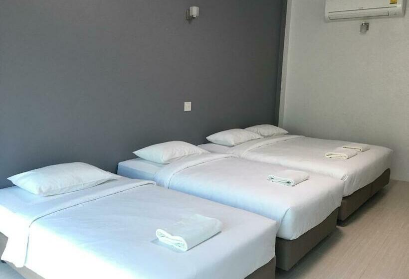 Четырехместный Номер Стандарт, Ban Krut Resort