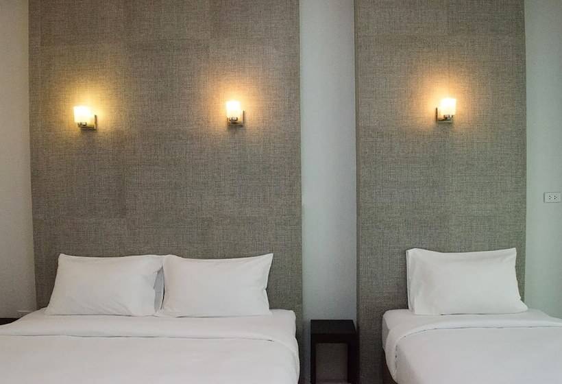 חדר סטנדרט לשלושה, Ban Krut Resort