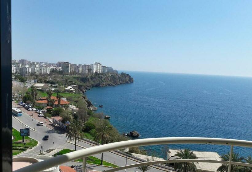 اتاق استاندارد یک نفره, Cender