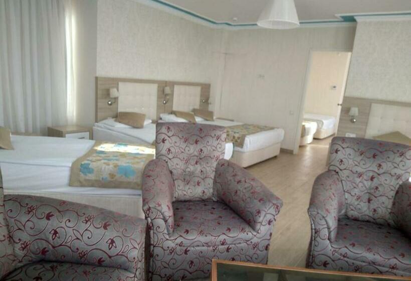 سوییت خانوادگی, Cender
