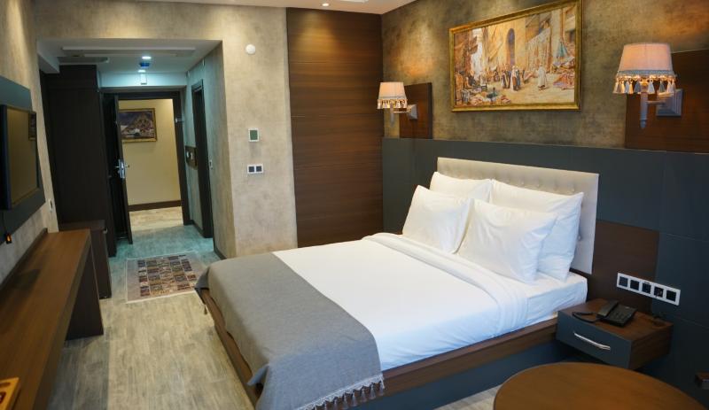 اتاق استاندارد با چشم‌انداز رودخانه, Radisson Blu Hotel, Athlone