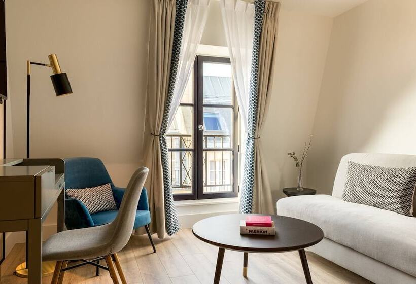 سوییت, Renaissance Paris Vendome