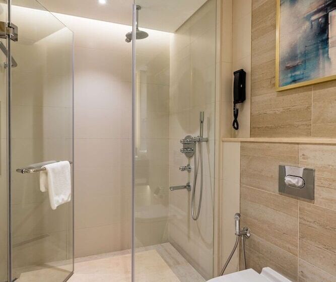 اتاق اجرایی, The Diplomat Radisson Blu Hotel Residence & Spa