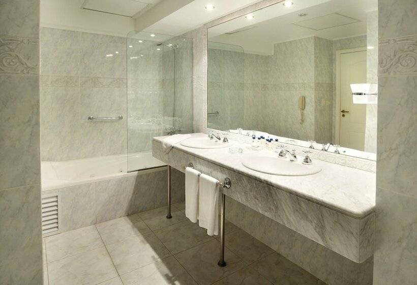 اتاق لوکس, Parque Hotel Jean Clevers