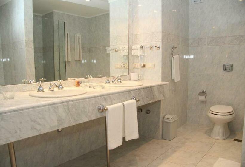 سوئیت سینیور, Parque Hotel Jean Clevers