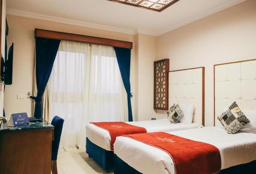 اتاق استاندارد با چشم‌انداز استخر, Retal View North Coast Aqua Park