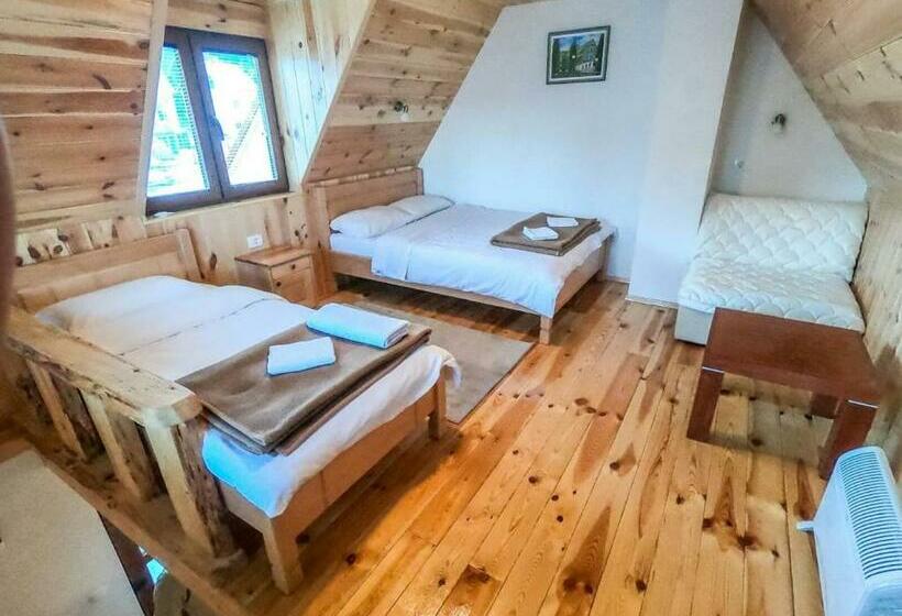 بانگلوی استاندارد, Bungalows And Rooms Ivan
