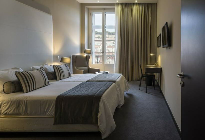 Superior Room, Do Chiado