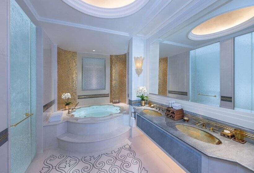 Люкс Повышенной Комфортности, Emirates Palace Mandarin Oriental, Abu Dhabi