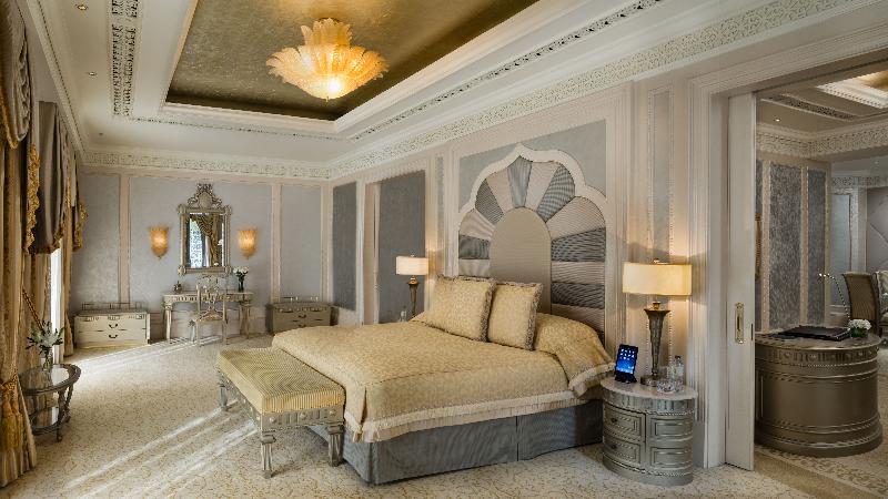 Люкс Повышенной Комфортности, Emirates Palace Mandarin Oriental, Abu Dhabi