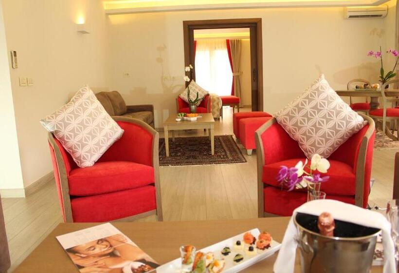 کلبه ییلاقی, Intercontinental Mzaar Lebanon Mountain Resort & Spa, An Ihg