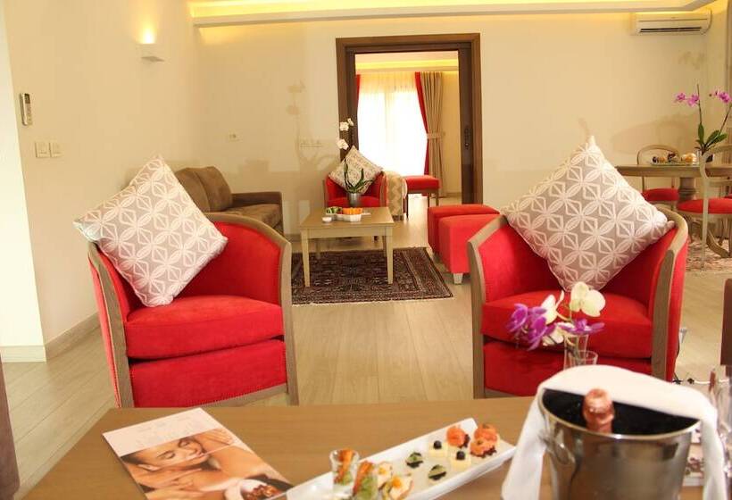 سوئیت با چشم‌انداز, Intercontinental Mzaar Lebanon Mountain Resort & Spa, An Ihg