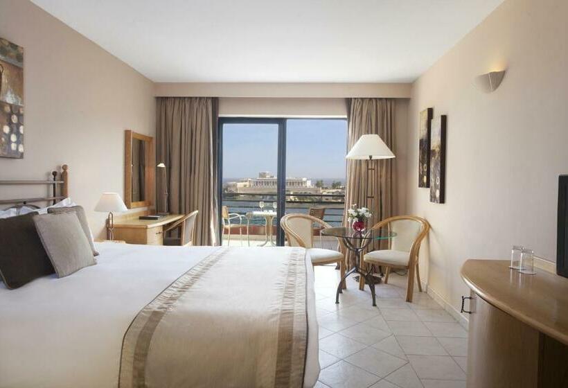 اتاق سوپریور با چشم‌انداز دریا, Verdi St George S Bay Marina