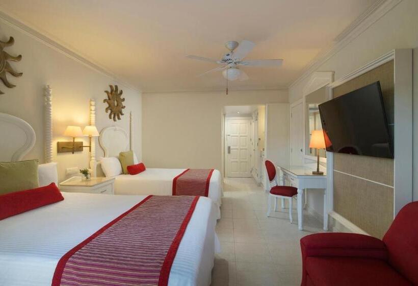 اتاق لوکس با چشم‌انداز, Wyndham Alltra Punta Cana All Inclusive Resort